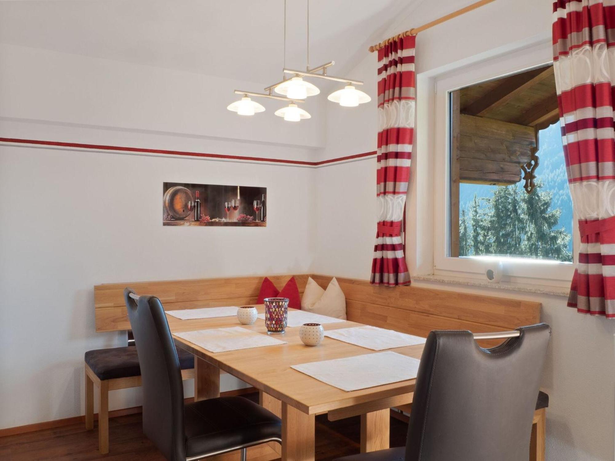 Lovely Apartment With Terrace In Fuegenberg Exterior foto